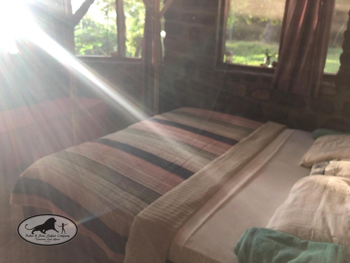 Baker Safari Company Villa Kwangwazi Екстериор снимка